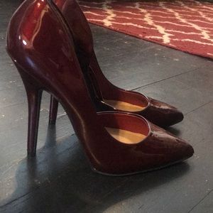 Burgundy heel